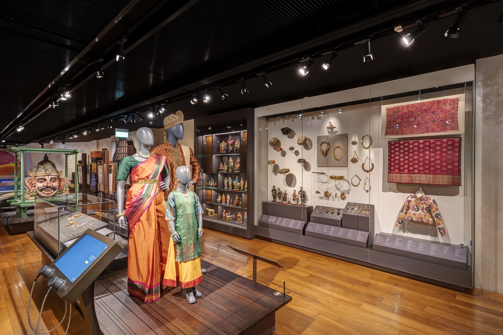 10 Years, 60 Artefacts: A Milestone Rotation at the Indian Heritage Centre’s Permanent Exhibition